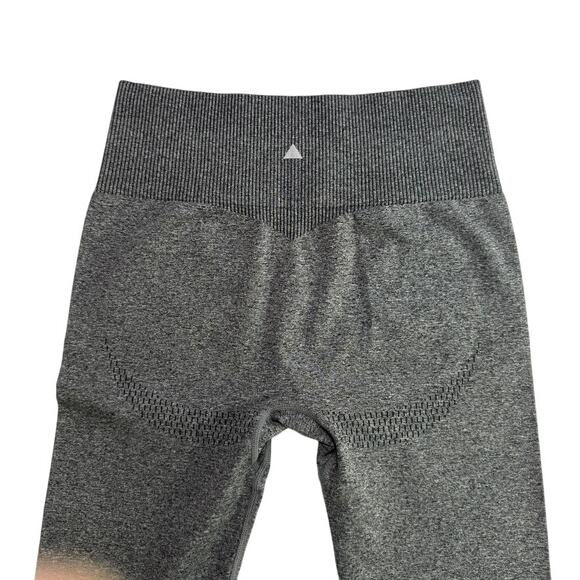 Vitality Formation Seamless Leggings Heather Gray Ribbed High Rise Sculpt Sz S - Picture 6 of 11